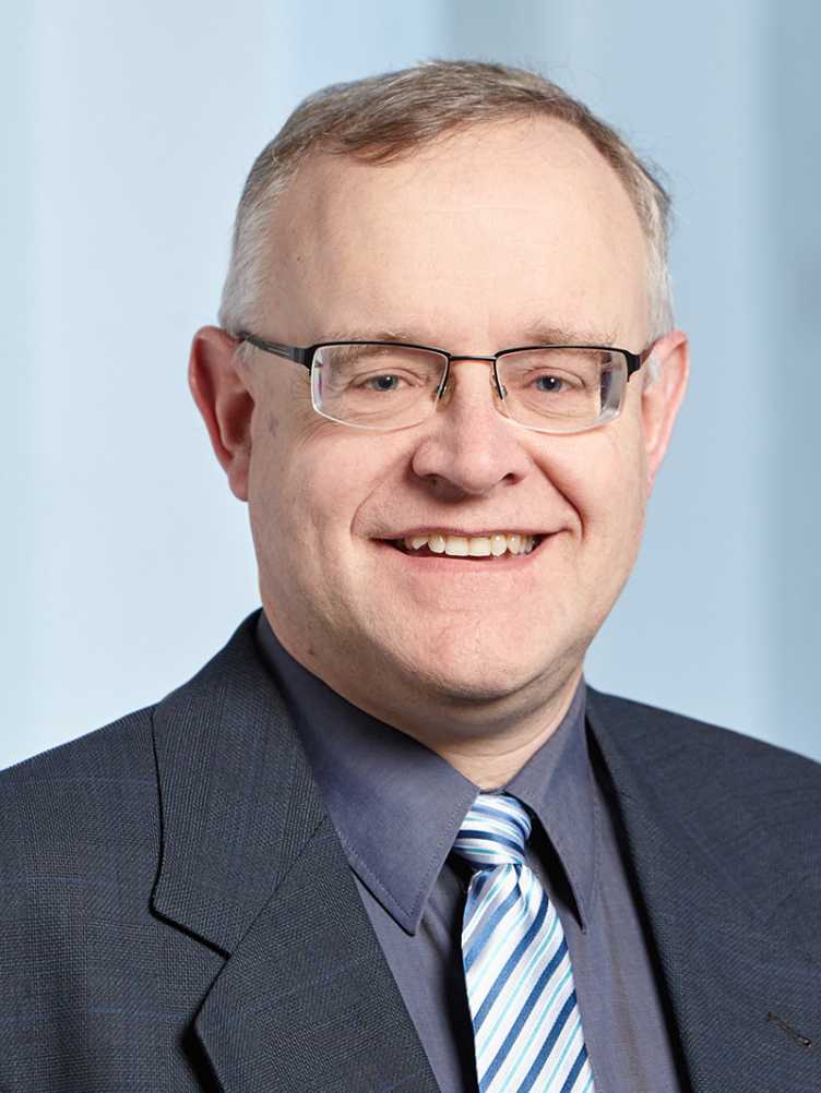 Prof. Dr.-Ing. Stefan M. Holzer